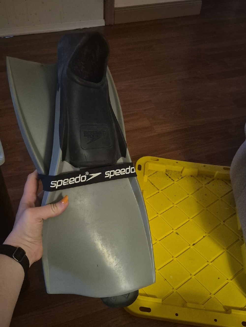 Speedo Gray and Black Training Swim Fins
